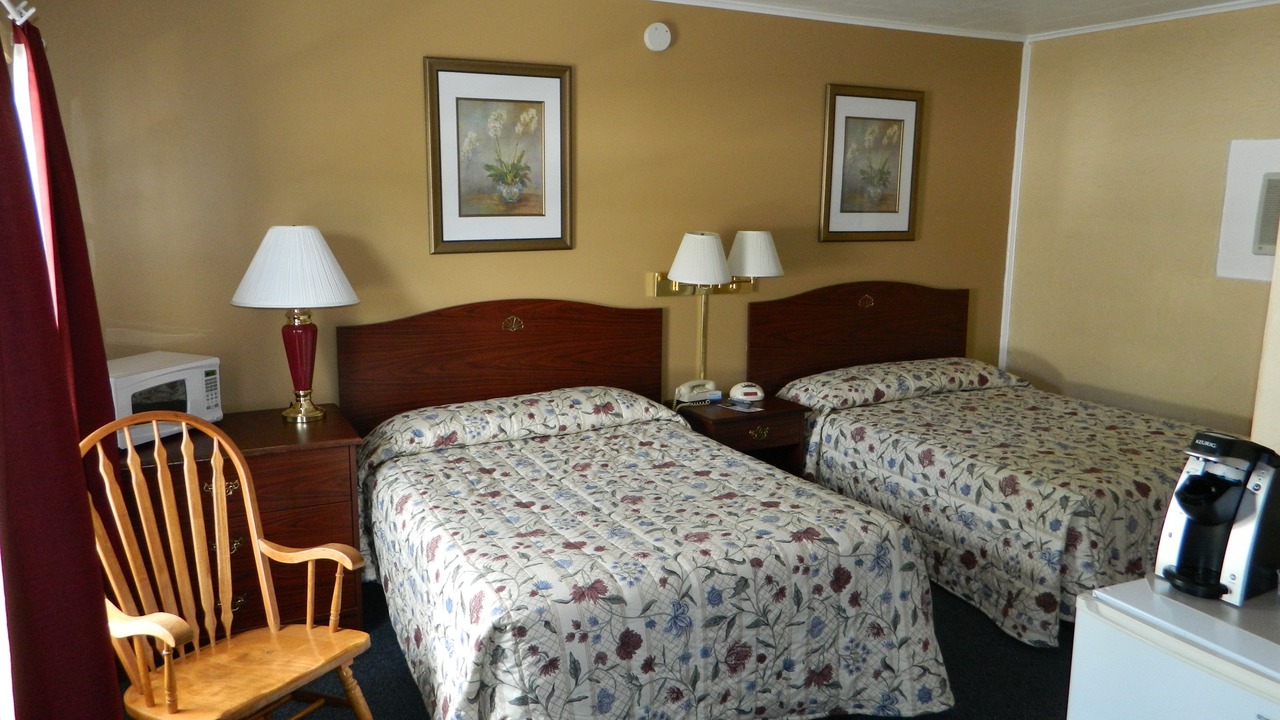 Photo of Bedroom in Salsbury Cove