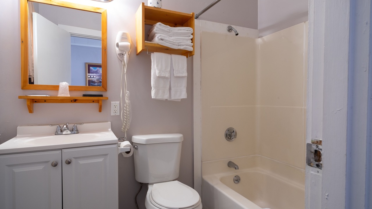 Photo of Bathroom in Salsbury Cove