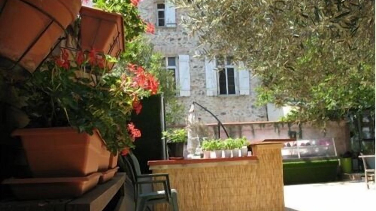 Photo of Outdoor in Claira