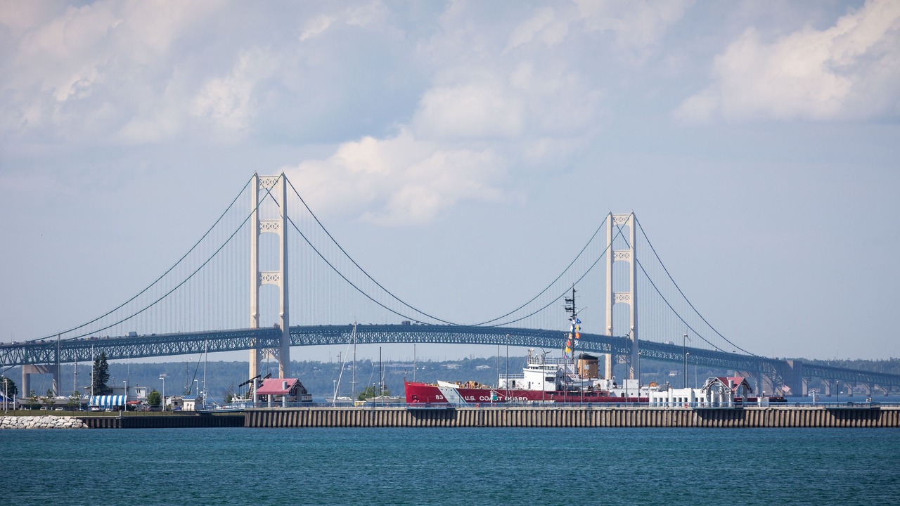 Photo of Others in Mackinaw City