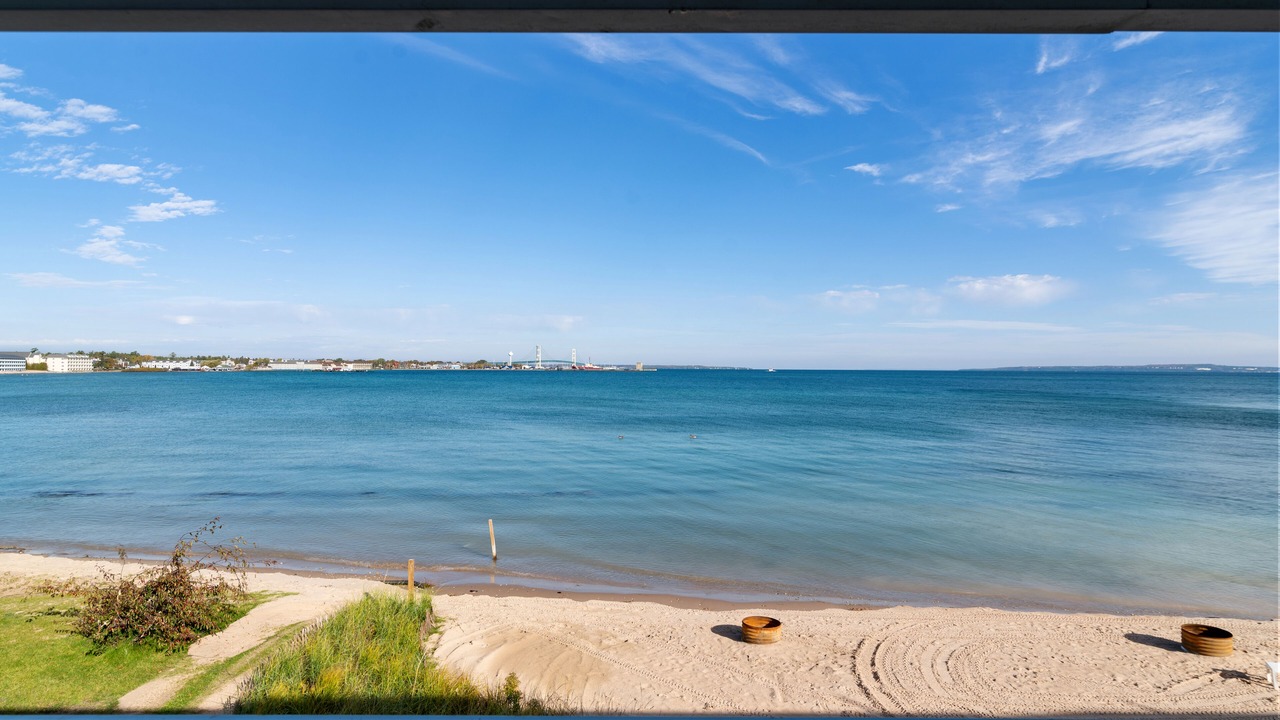 Photo of Others in Mackinaw City