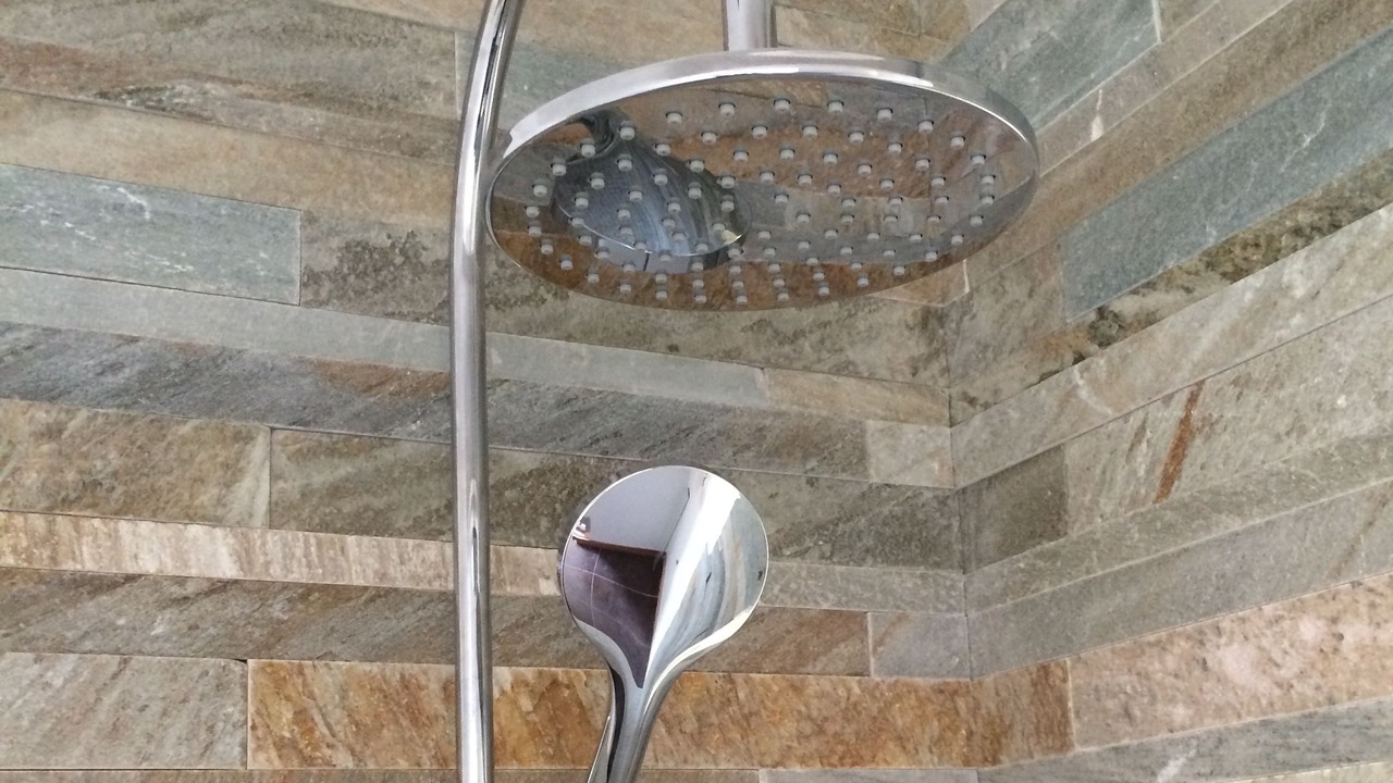 Photo of Bathroom in Urville-Nacqueville