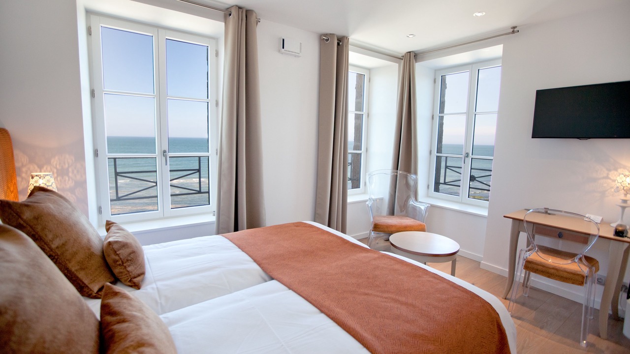 Photo of Bedroom in Urville-Nacqueville