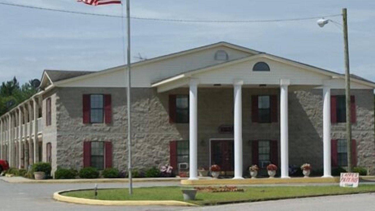 Photo of Buildings in Register