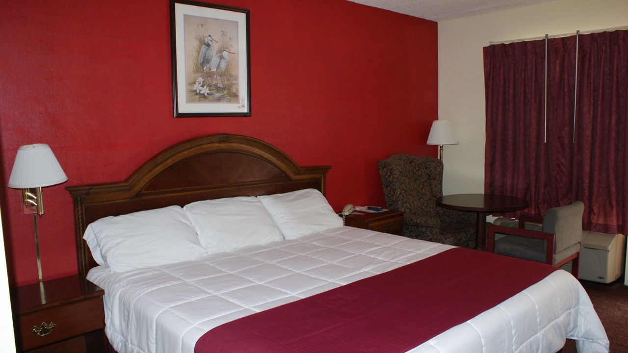 Photo of Bedroom in Register