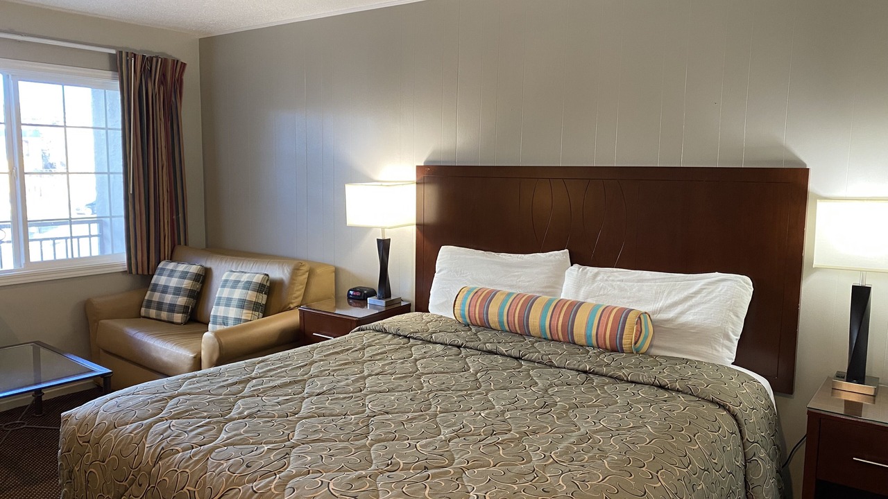 Photo of Bedroom in Downtown Eugene