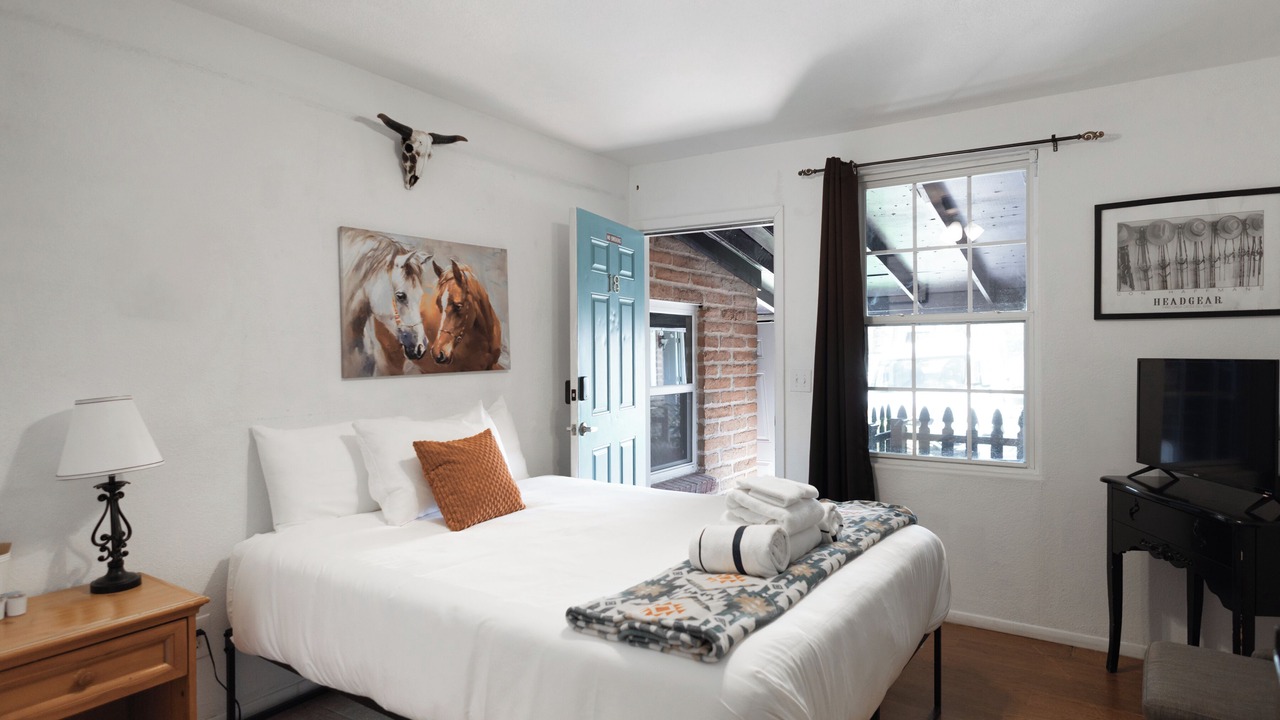 Photo of Bedroom in Tombstone