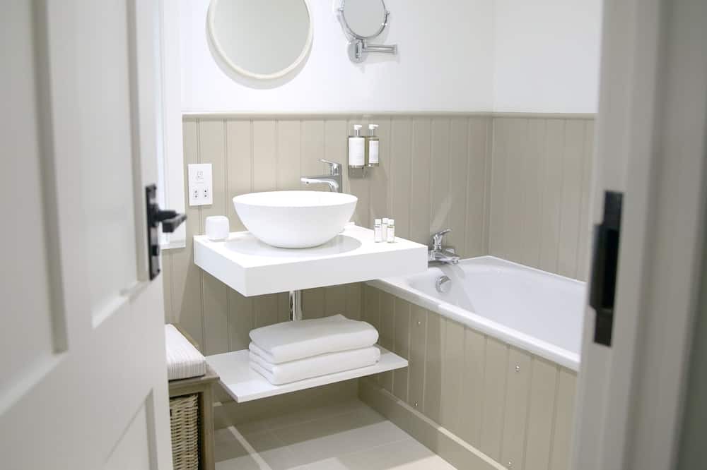 Photo of Bathroom in Bartlow