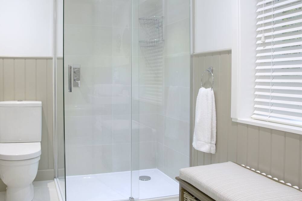 Photo of Bathroom in Bartlow