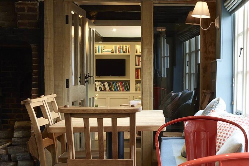 Photo of Others in Bartlow