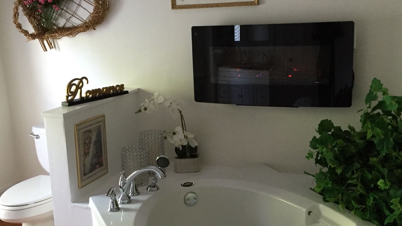 Photo of Bathroom in Hammondsport