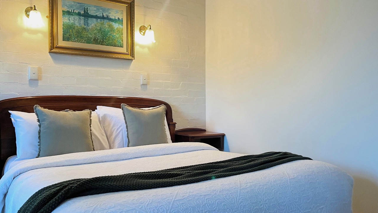 Photo of Others in Croydon North