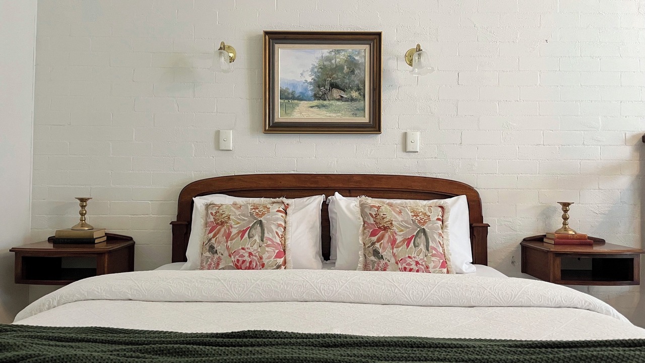 Photo of Others in Croydon North