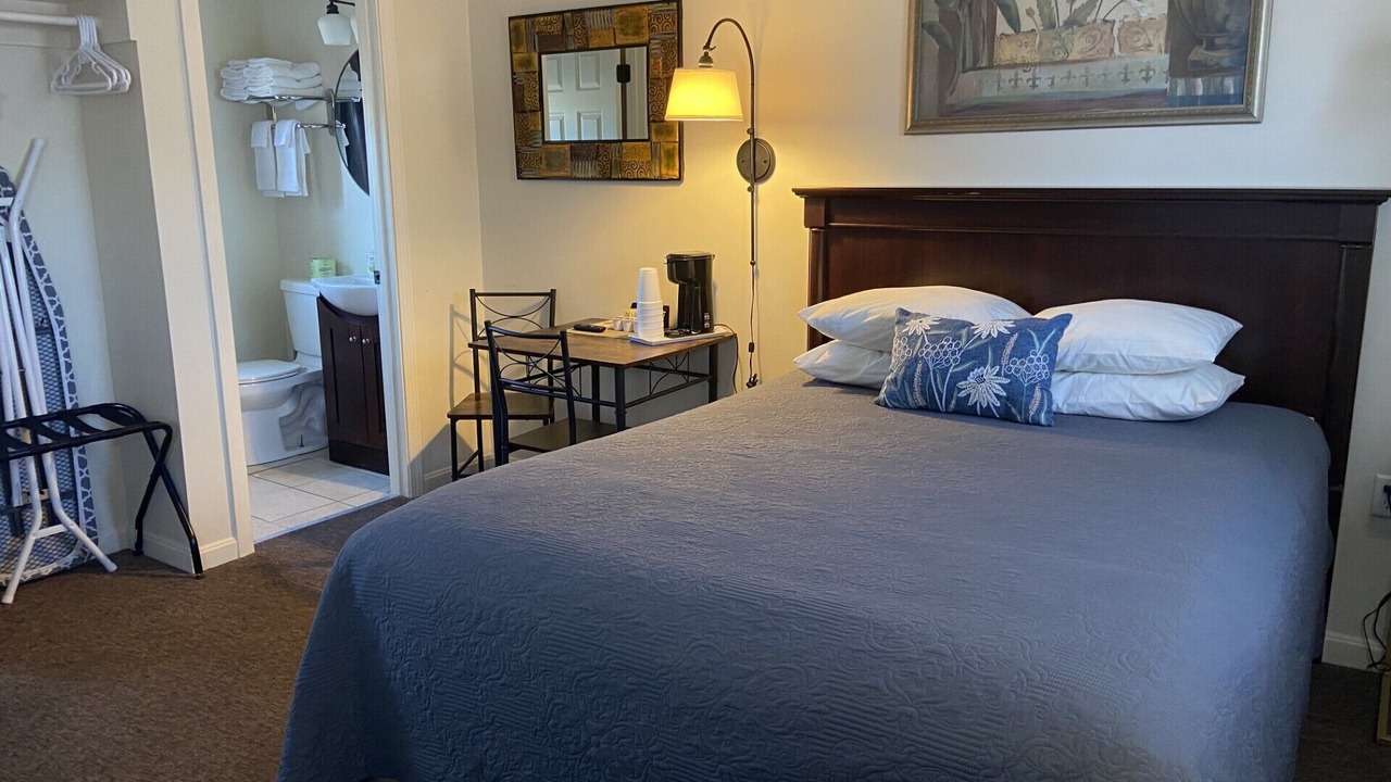 Photo of Others in Lincoln