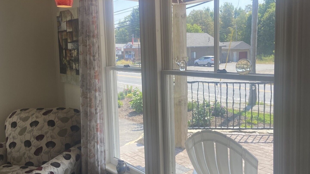 Photo of Others in Lincoln