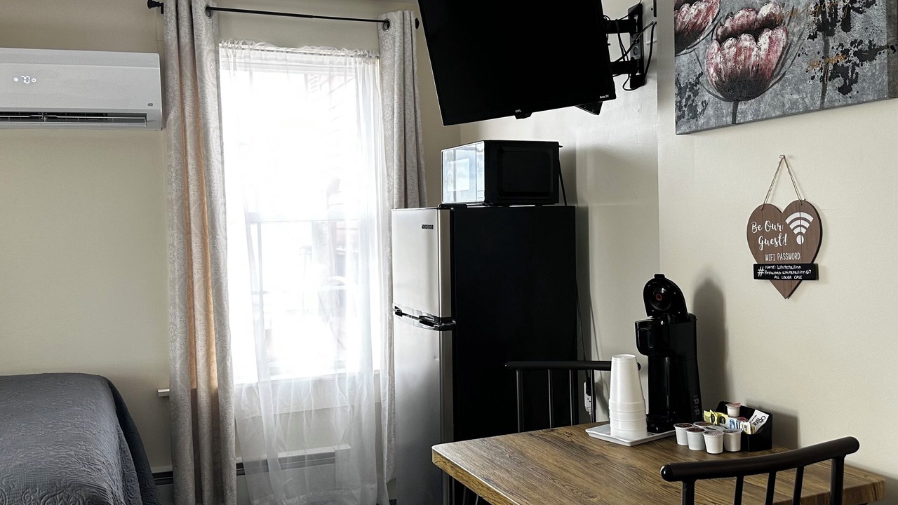 Photo of Others in Lincoln