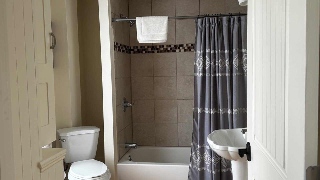 Photo of Bathroom in Lincoln