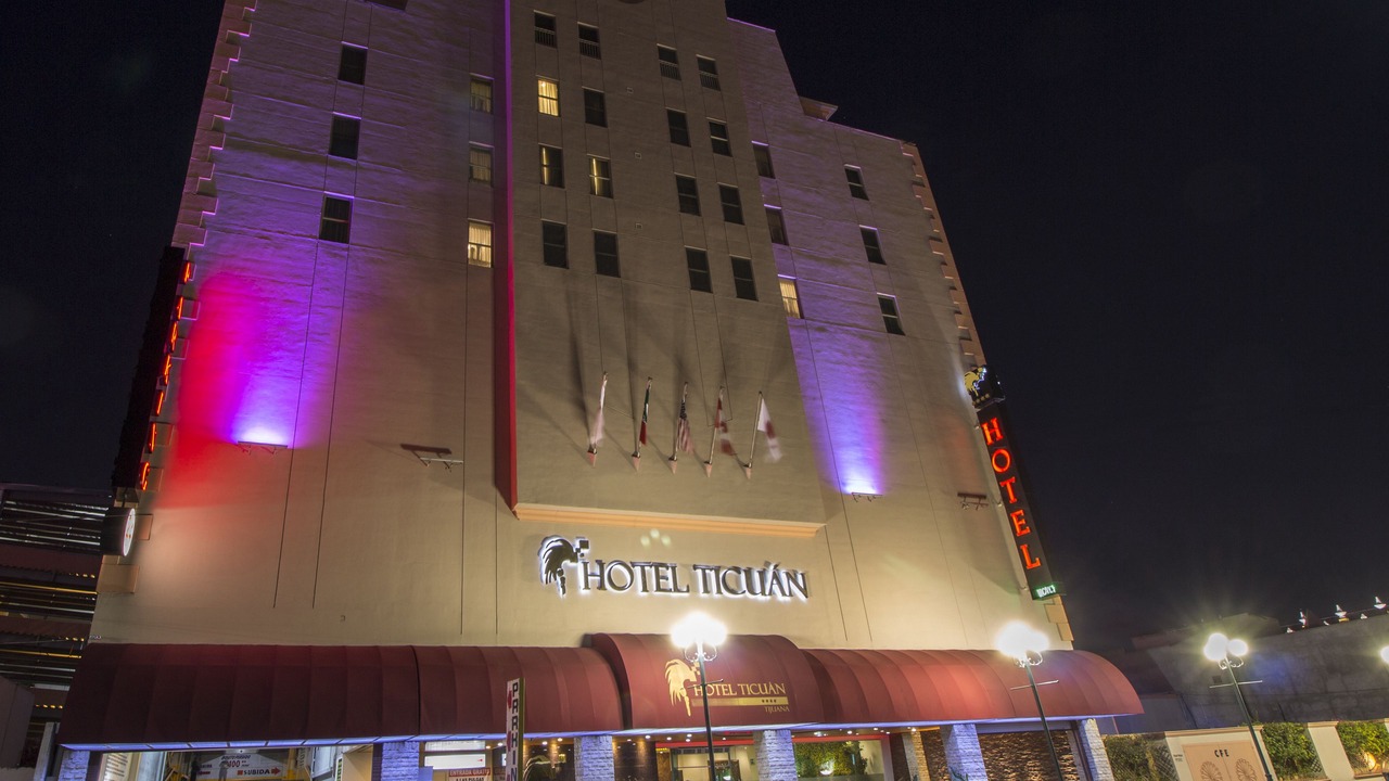 Photo of Outdoor in Avenida Revolucion