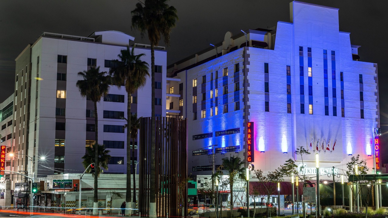 Photo of Others in Avenida Revolucion