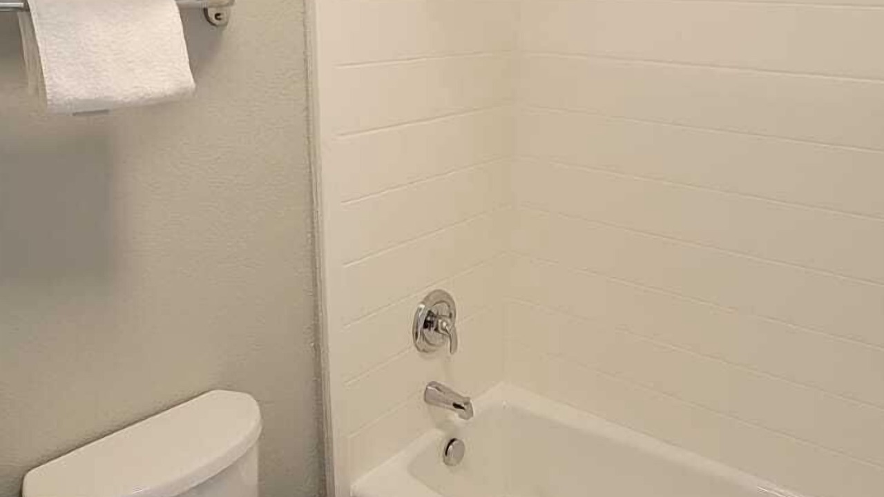 Photo of Bathroom in Henryetta