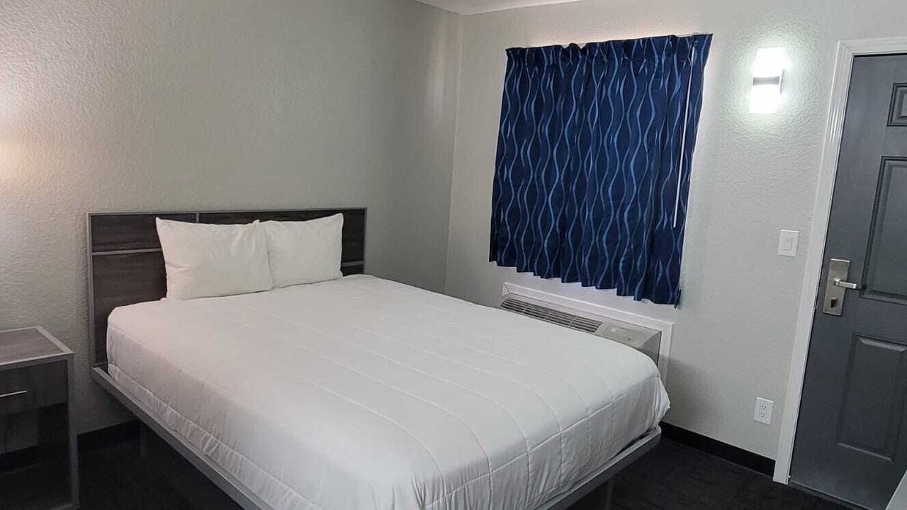 Photo of Bedroom in Henryetta