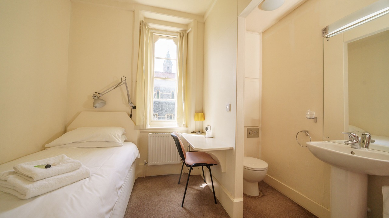 Photo of Bedroom in Salisbury