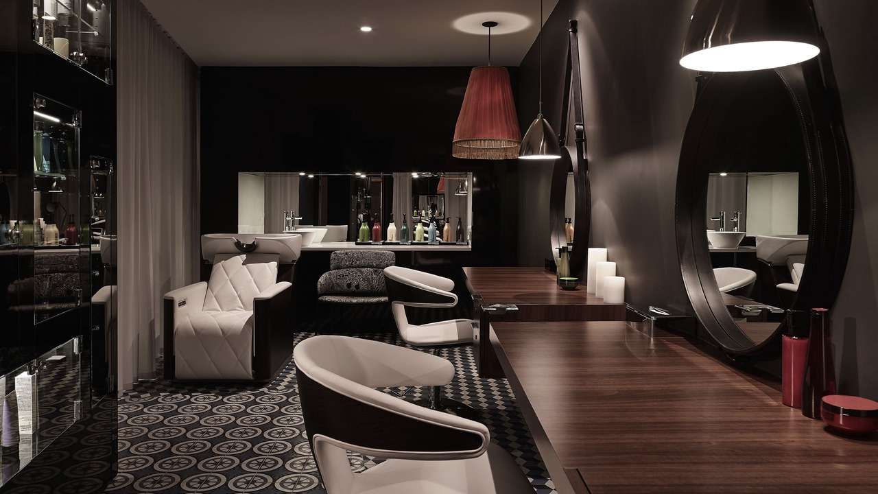 Photo of Others in Auteuil