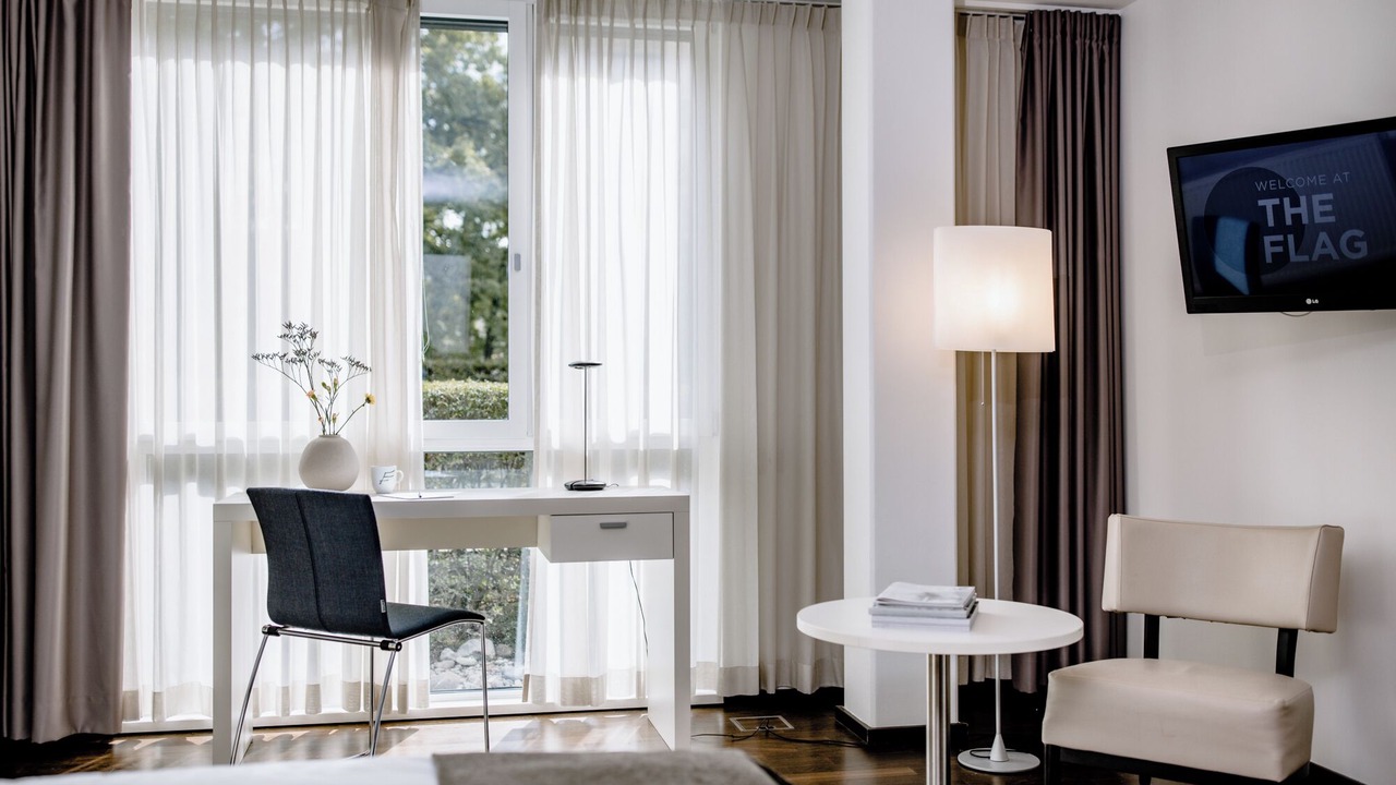 Photo of Bedroom in District 9