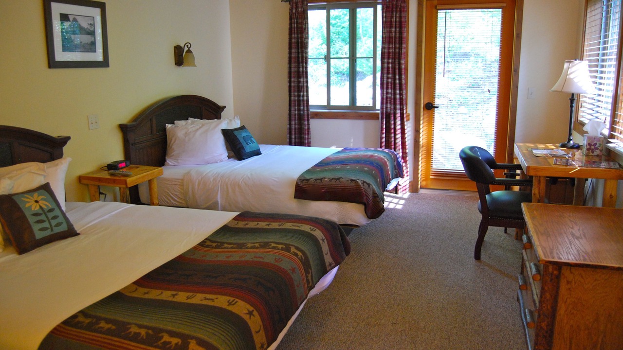 Photo of Bedroom in West Glacier