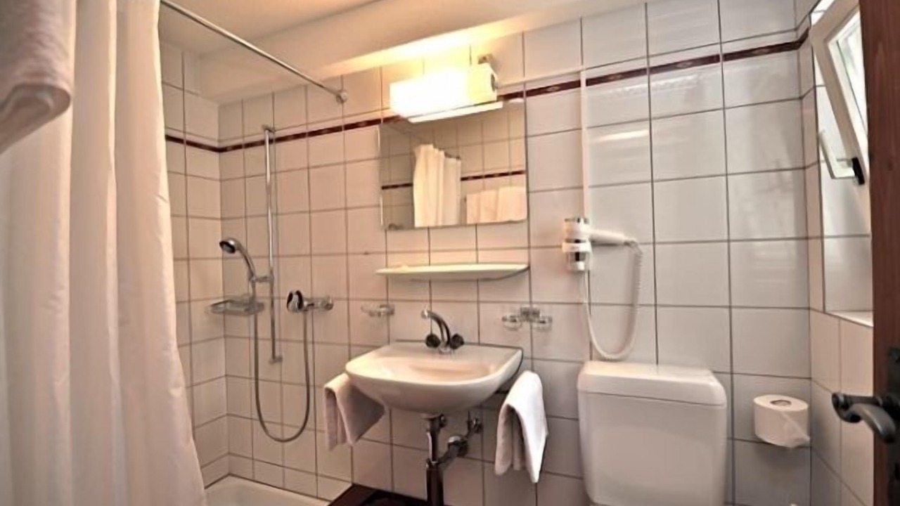 Photo of Bathroom in Andermatt