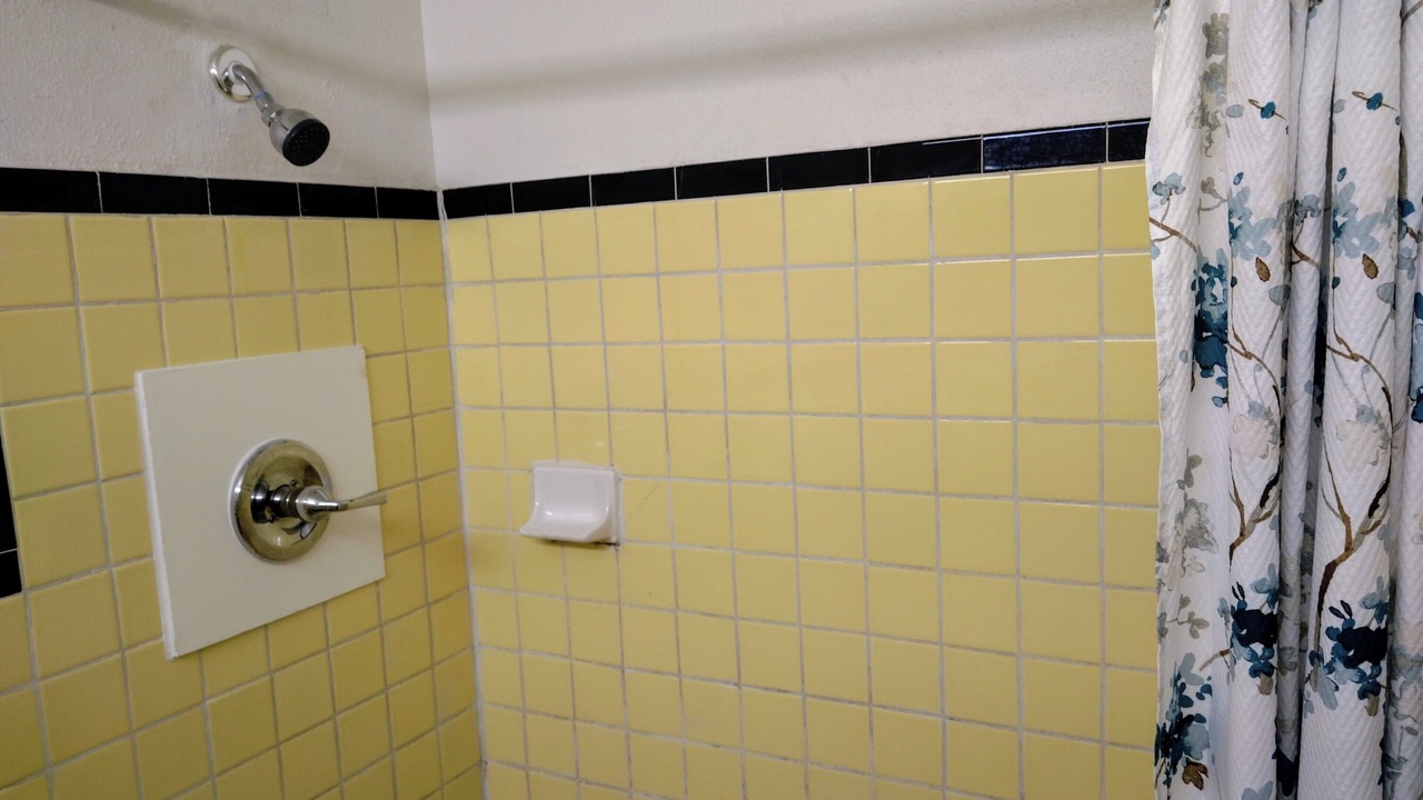 Photo of Bathroom in North Lima