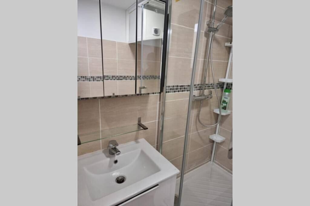 Photo of Bathroom in Houilles