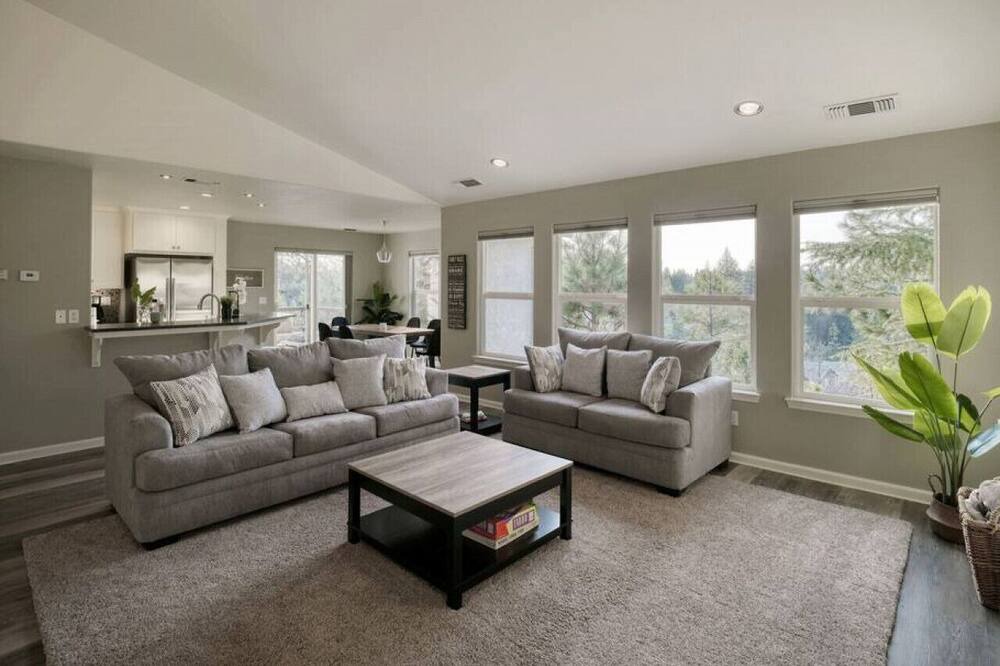 Photo of Bedroom in Colfax