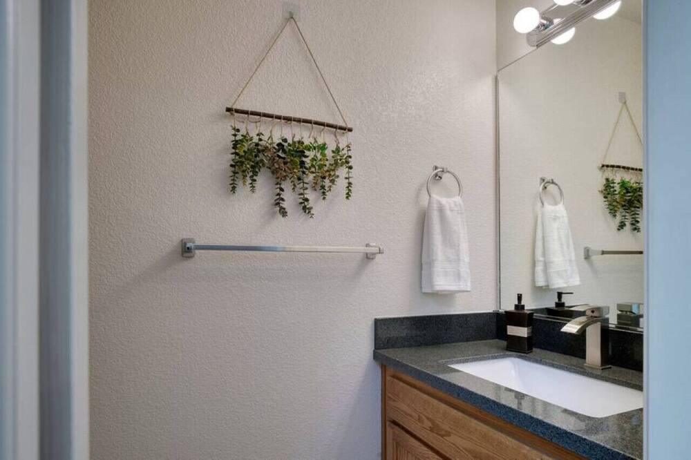 Photo of Others in Colfax