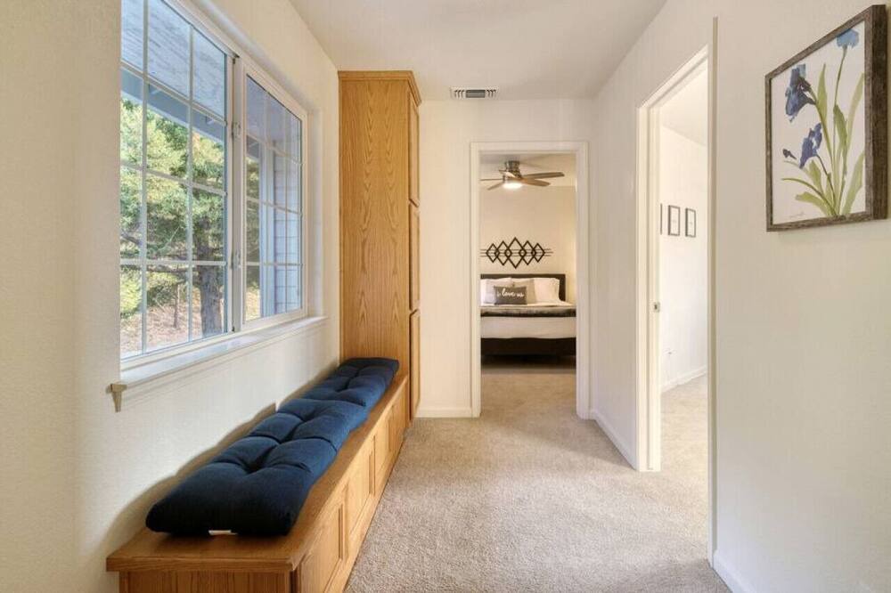 Photo of Others in Colfax