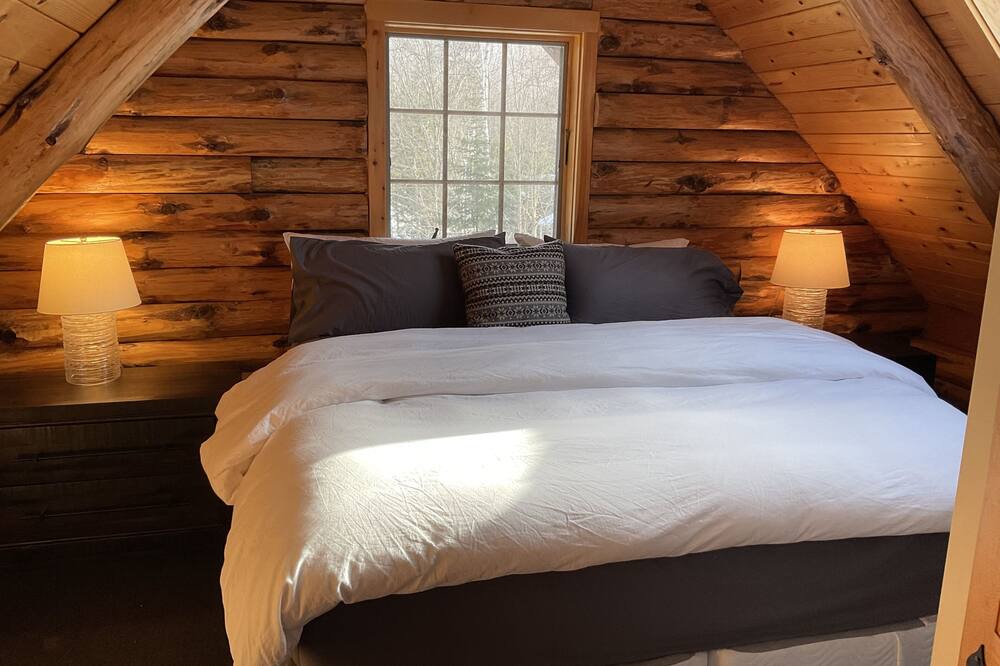 Photo of Bedroom in Mount Holly