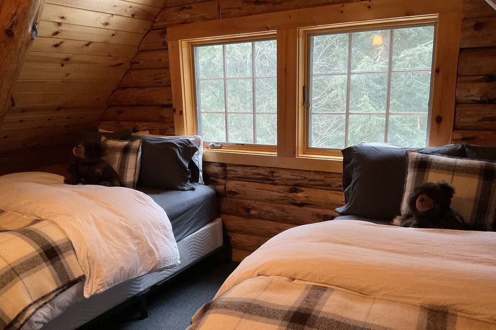 Photo of Bedroom in Mount Holly
