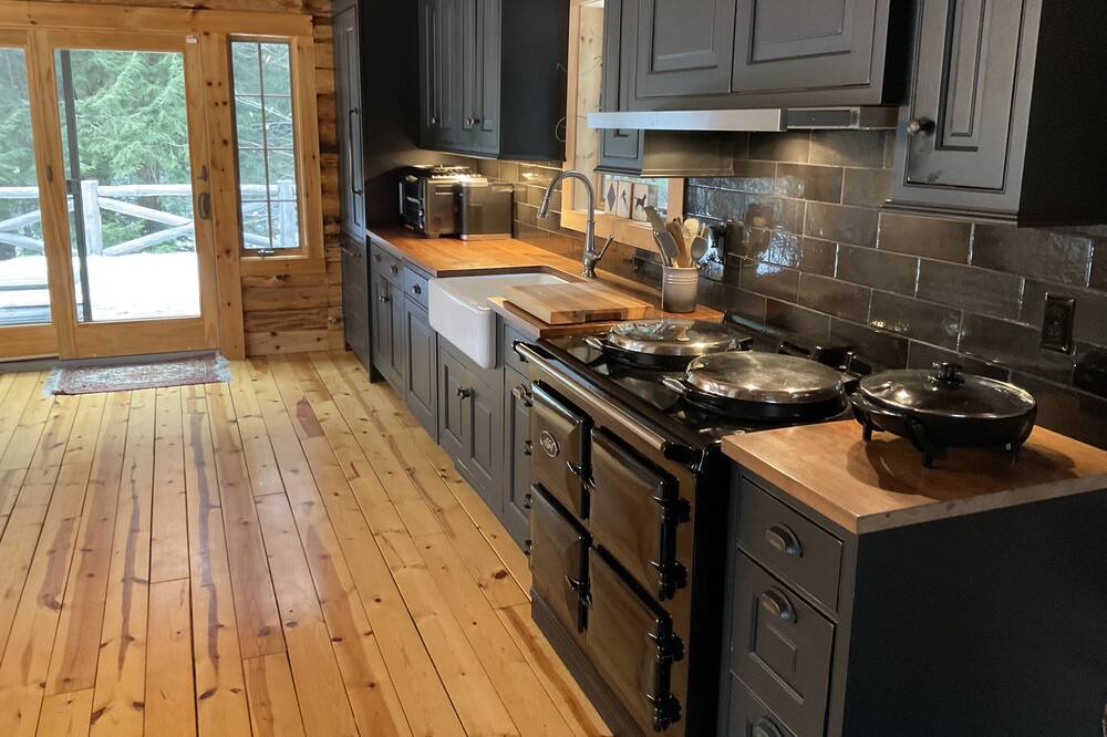 Photo of Kitchen in Mount Holly