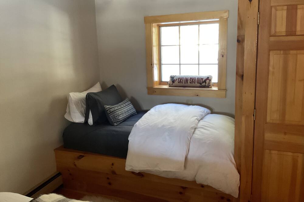 Photo of Bedroom in Mount Holly