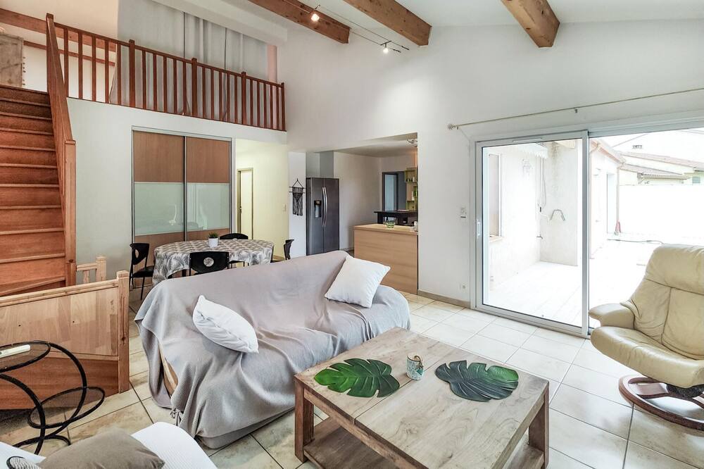Photo of Bedroom in Quarante