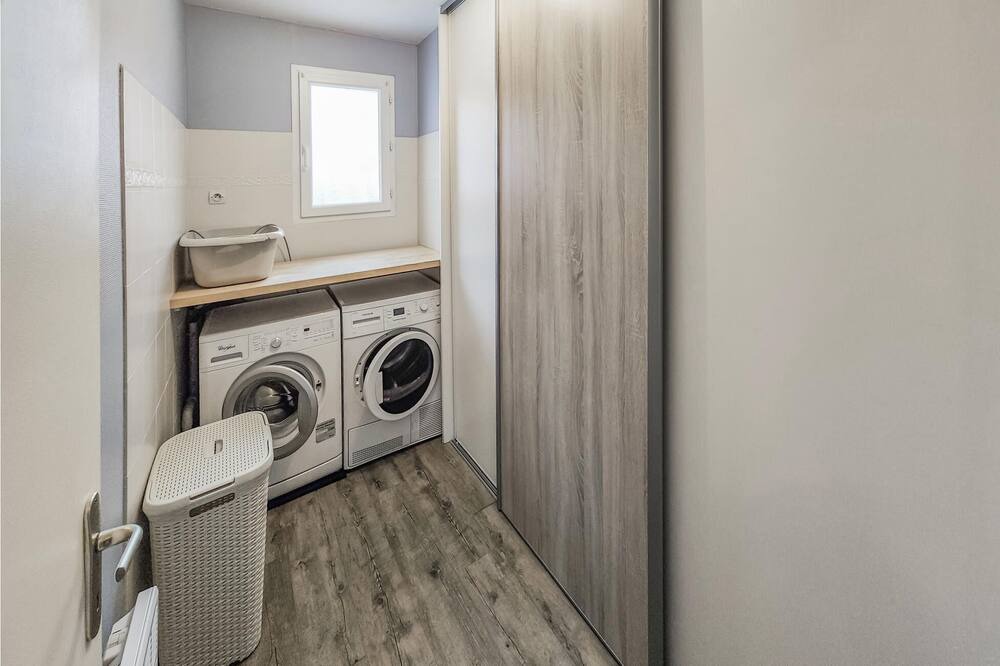 Photo of Bathroom in Quarante