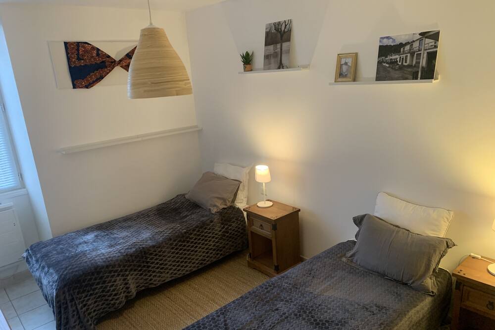 Photo of Bedroom in Lanzac