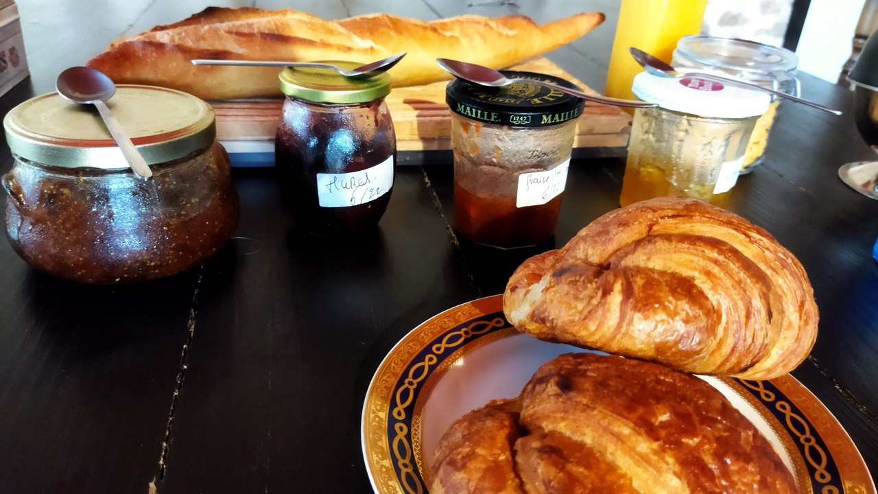 Photo of Others in Le Somail