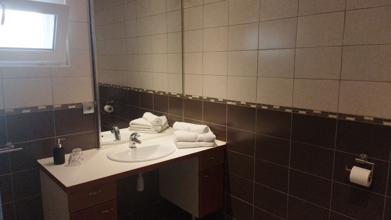 Photo of Bathroom in Le Somail