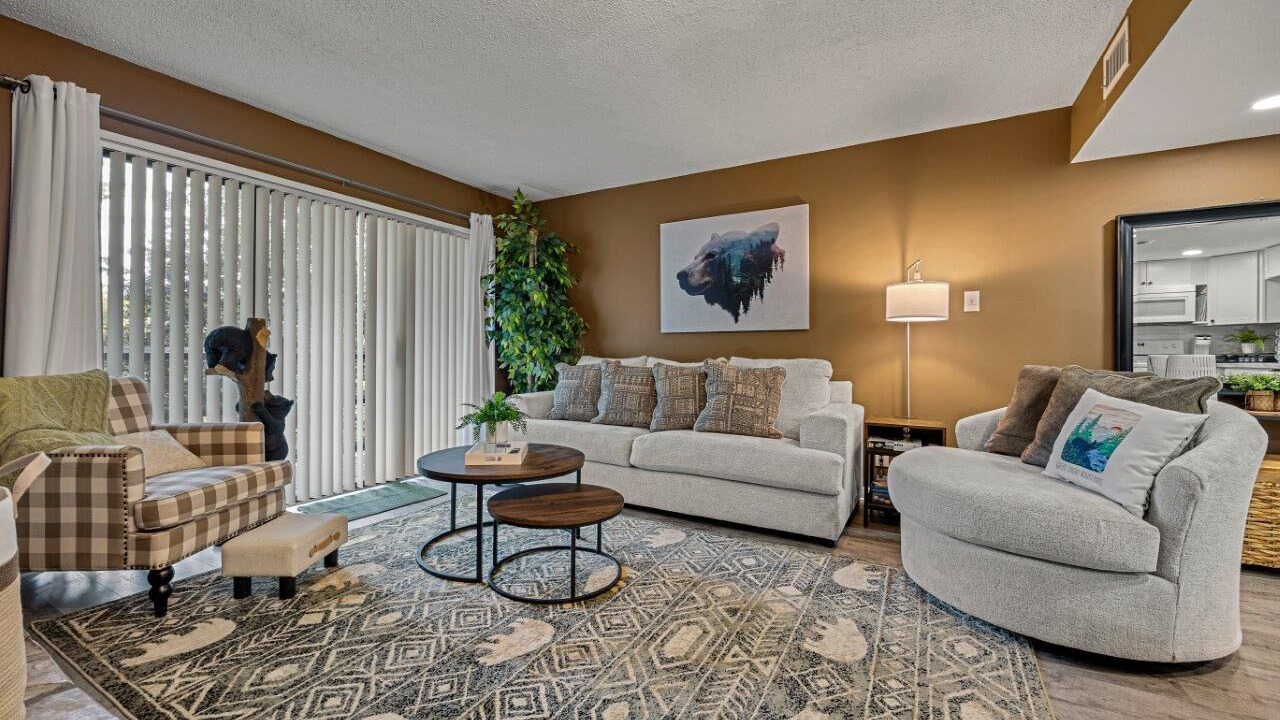 Photo of Livingroom in Sevierville