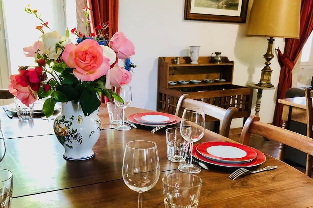 Photo of Others in Beaugas