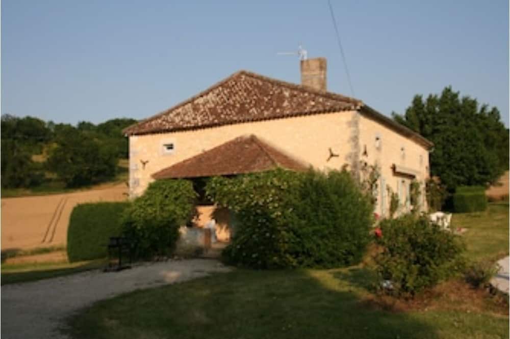 Photo of Outdoor in Beaugas