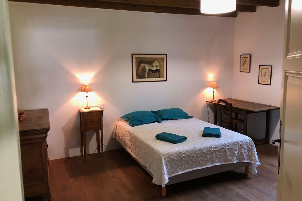 Photo of Bedroom in Beaugas