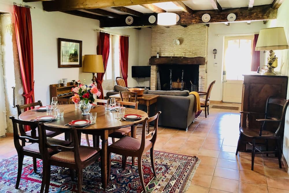 Photo of Others in Beaugas