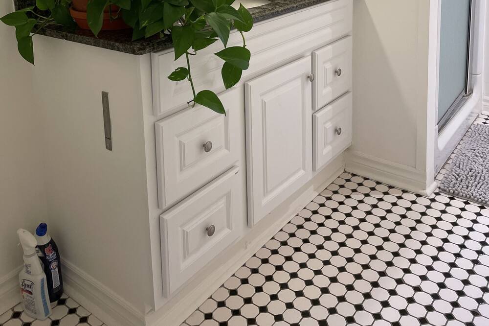 Photo of Bathroom in Coldwater